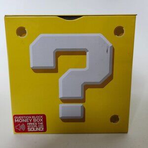 2017 SUPER MARIO QUESTION BLOCK Money Box BNWT NINTENDO